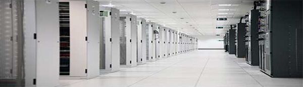 Server đóng vai trò là bộ phận lưu trữ, vận hành chính những dữ liệu của một hệ thống