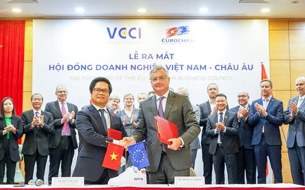 Lễ ra mắt Hội đồng doanh nghiệp Việt Nam – châu Âu (EVBC).